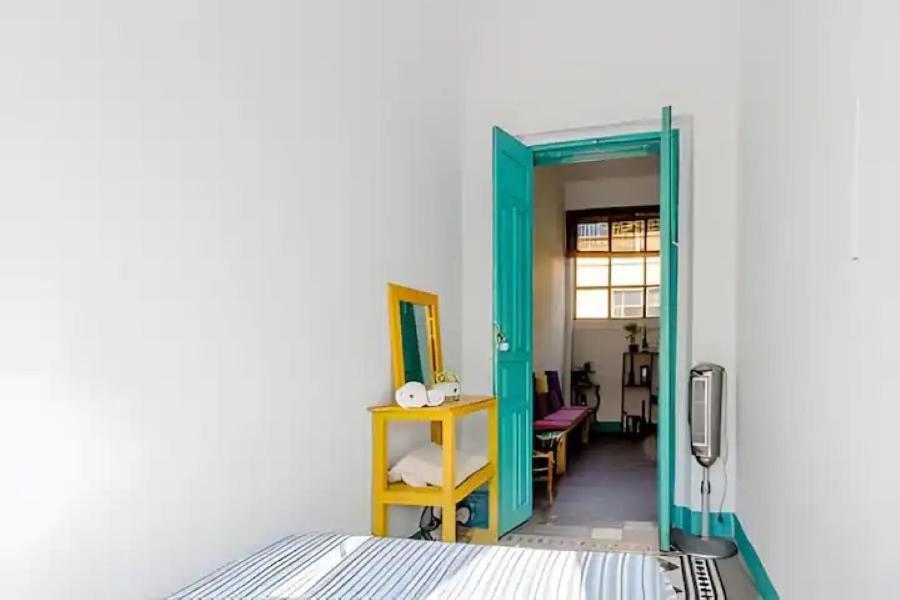 1 Guadalajara Corazon Del Centro Historico Hospedate En Una Casa Antigua En Una Habitacion Sencilla Con Areas Comunes Y Banos Compartidas Екстер'єр фото